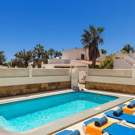 Villa Tamarindos By *