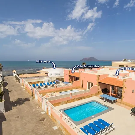 Tamarindos By 别墅